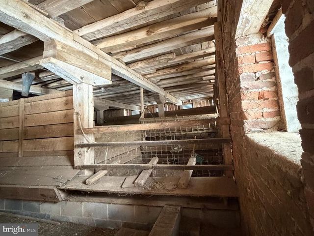 16756 MOUNT AIRY RD, Shrewsbury, PA 17361