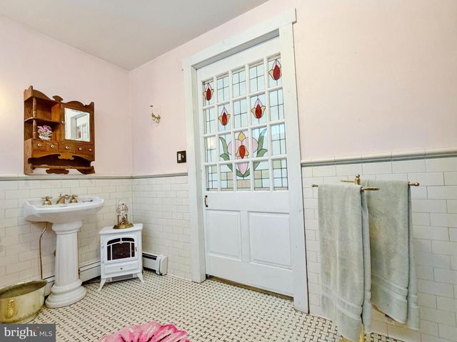 16756 MOUNT AIRY RD, Shrewsbury, PA 17361