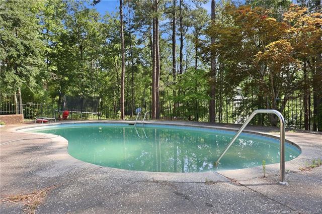 2107 Pinewood Terrace, Fayetteville, NC 28304