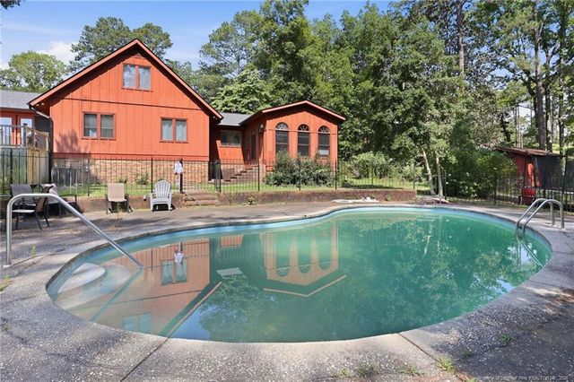 2107 Pinewood Terrace, Fayetteville, NC 28304