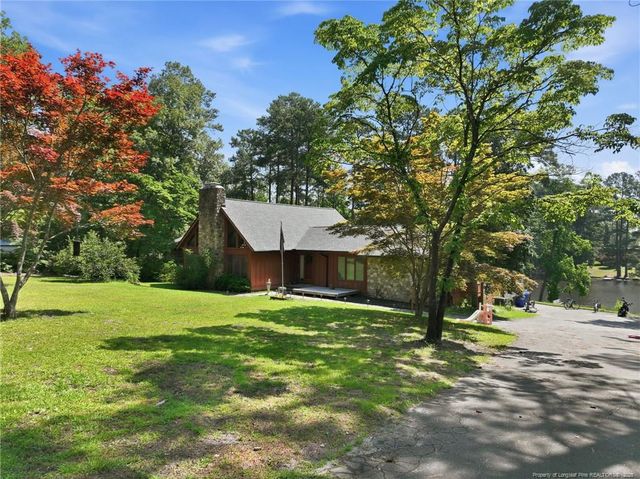 2107 Pinewood Terrace, Fayetteville, NC 28304