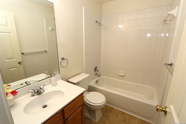 531 RATTLER BLF, San Antonio, TX 78251
