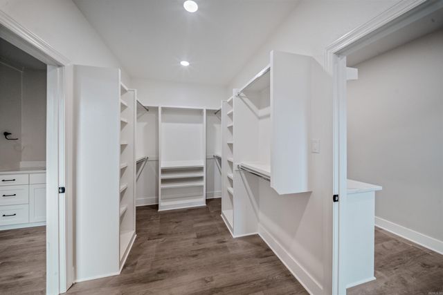 111 Harmony Village, Haskell, AR 72015