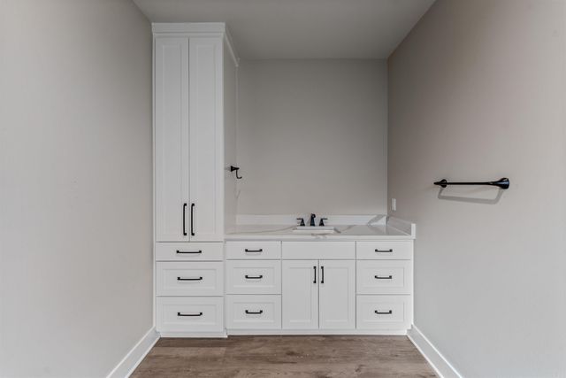 111 Harmony Village, Haskell, AR 72015