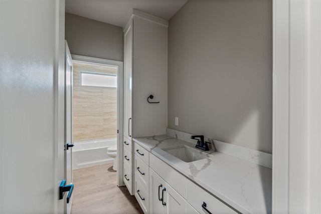 111 Harmony Village, Haskell, AR 72015