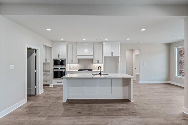 111 Harmony Village, Haskell, AR 72015