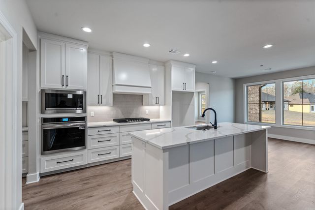 111 Harmony Village, Haskell, AR 72015