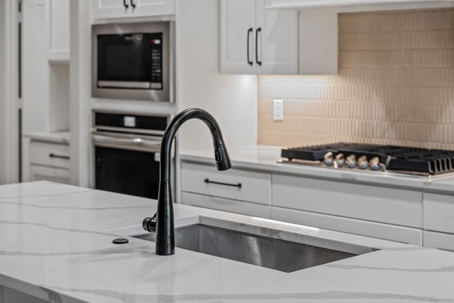 111 Harmony Village, Haskell, AR 72015