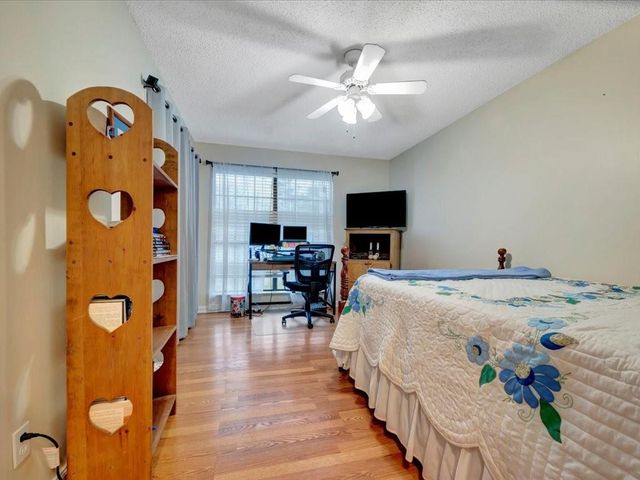4 Rain Drop Drive, Lufkin, TX 75901