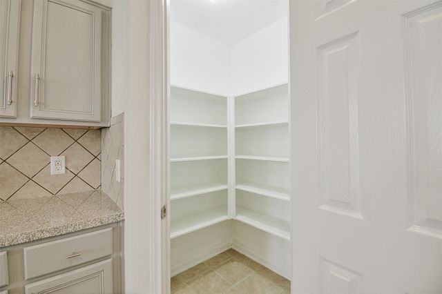 6614 Halcyon Days Drive, Humble, TX 77338