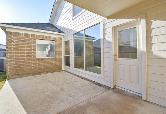 6614 Halcyon Days Drive, Humble, TX 77338