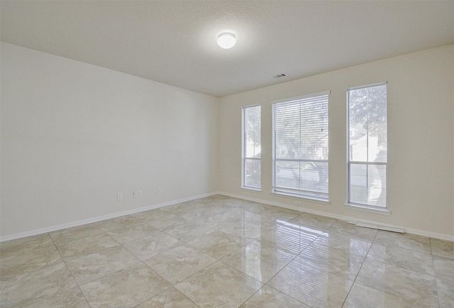 6614 Halcyon Days Drive, Humble, TX 77338