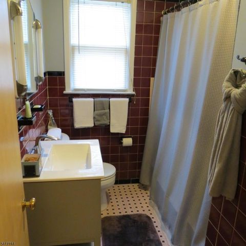 646 McBride Ave., Woodland Park, NJ 07424