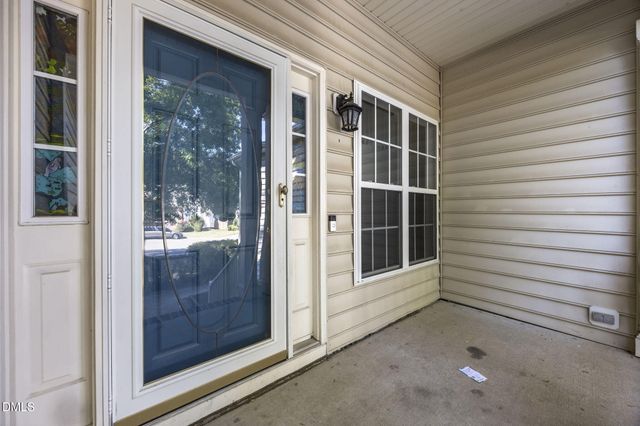 8704 Springhouse Lane, Raleigh, NC 27617