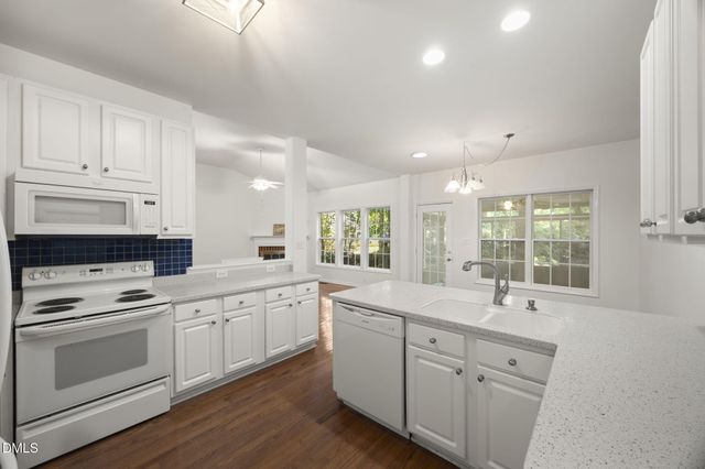8704 Springhouse Lane, Raleigh, NC 27617