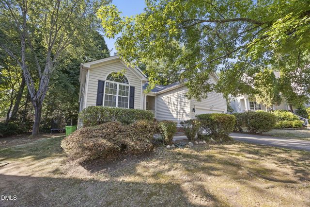 8704 Springhouse Lane, Raleigh, NC 27617