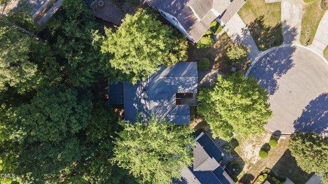 8704 Springhouse Lane, Raleigh, NC 27617