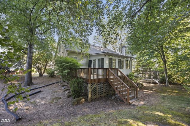 8704 Springhouse Lane, Raleigh, NC 27617