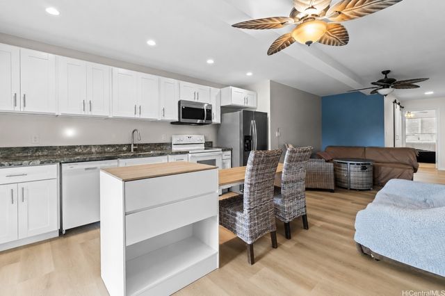 44-421 Kaneohe Bay Drive, Kaneohe, HI 96744