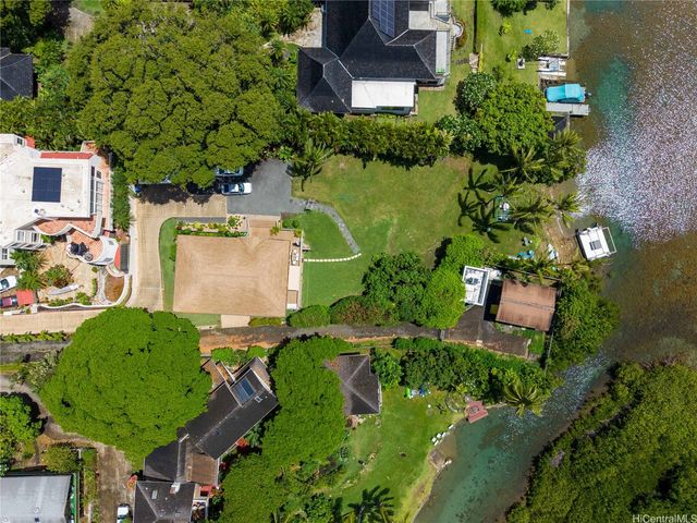 44-421 Kaneohe Bay Drive, Kaneohe, HI 96744