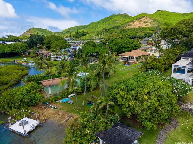 44-421 Kaneohe Bay Drive, Kaneohe, HI 96744