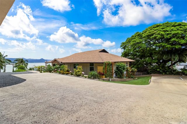 44-421 Kaneohe Bay Drive, Kaneohe, HI 96744