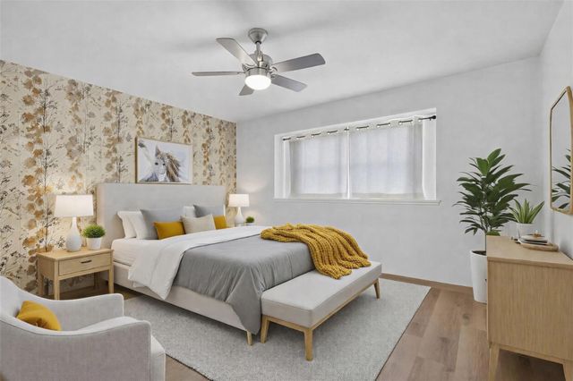 11807 S Ridgewood Circle, Houston, TX 77071