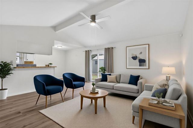 11807 S Ridgewood Circle, Houston, TX 77071