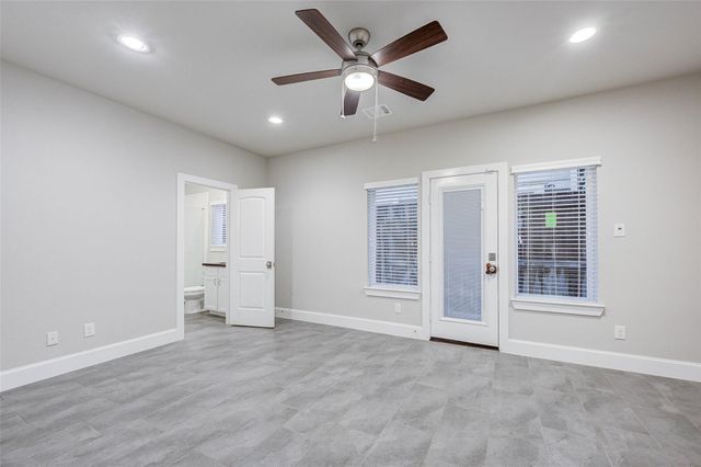 253 W 27th Street, Houston, TX 77008