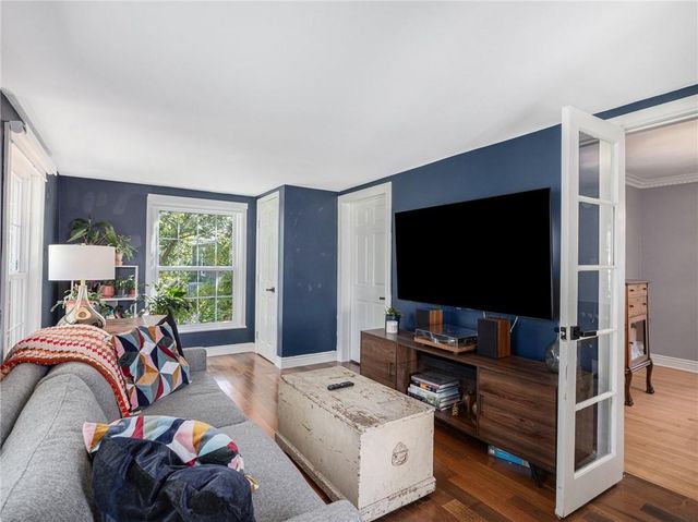 7829 Jefferson Street, Kansas City, MO 64114