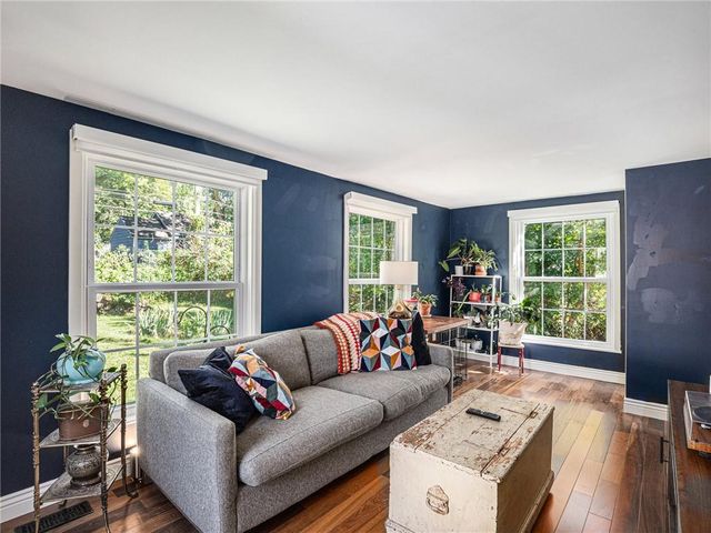 7829 Jefferson Street, Kansas City, MO 64114