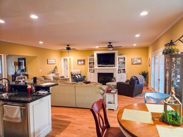 541 S Persimmon Ford Rd., Johnsonville, SC 29555