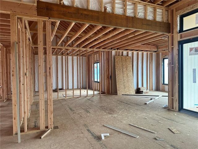 1100 Deer Run Drive, Greenwood, MO 64034