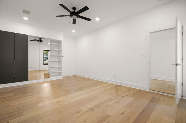 1703 Yaupon Valley RD, West Lake Hills, TX 78746