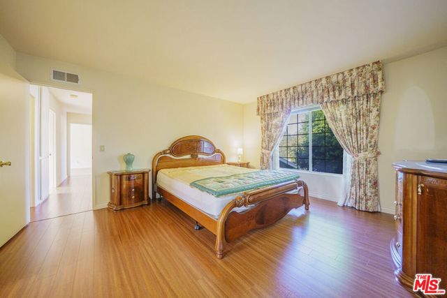10228 Hanna Avenue, Chatsworth, CA 91311