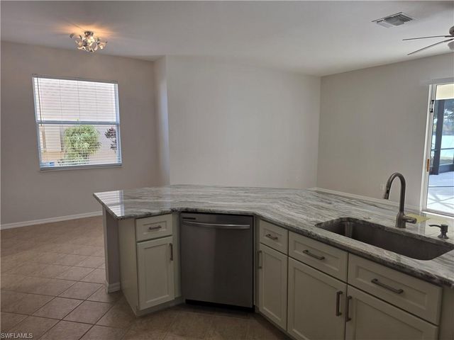 12899 Stone Tower LOOP, Fort Myers, FL 33913