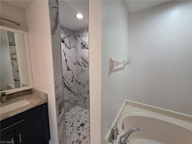 12899 Stone Tower LOOP, Fort Myers, FL 33913