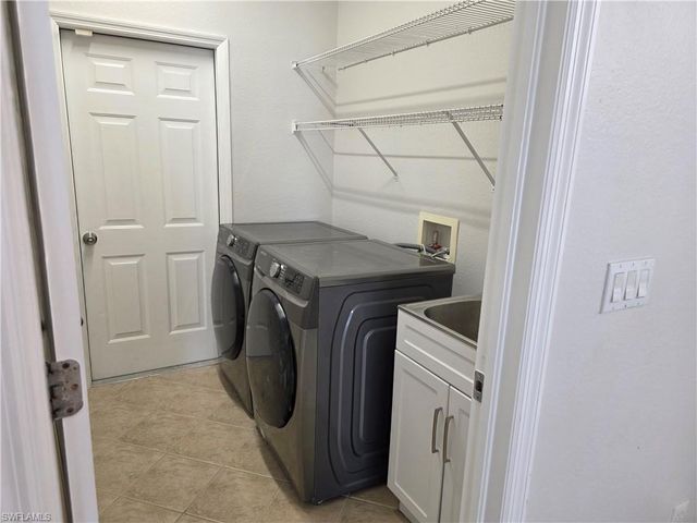 12899 Stone Tower LOOP, Fort Myers, FL 33913