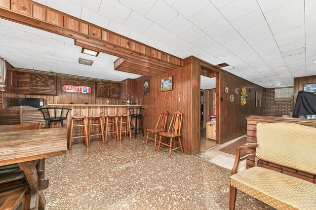 7822 W Palmetto AVENUE, Milwaukee, WI 53218