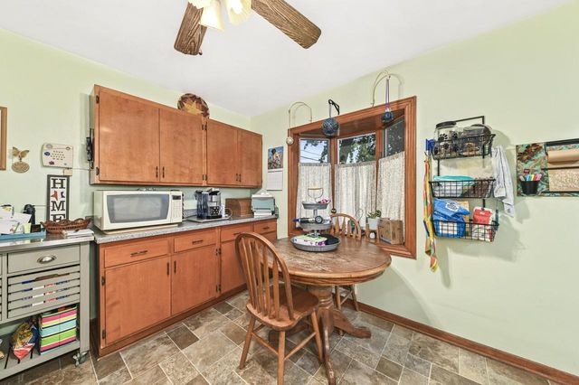 7822 W Palmetto AVENUE, Milwaukee, WI 53218