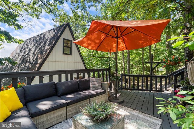 403 STAG TRL, Winchester, VA 22602