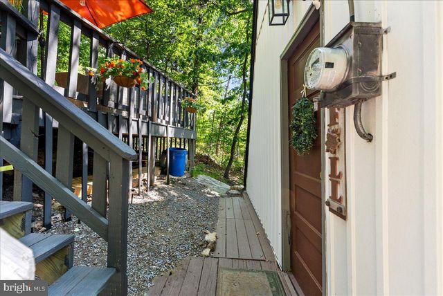 403 STAG TRL, Winchester, VA 22602