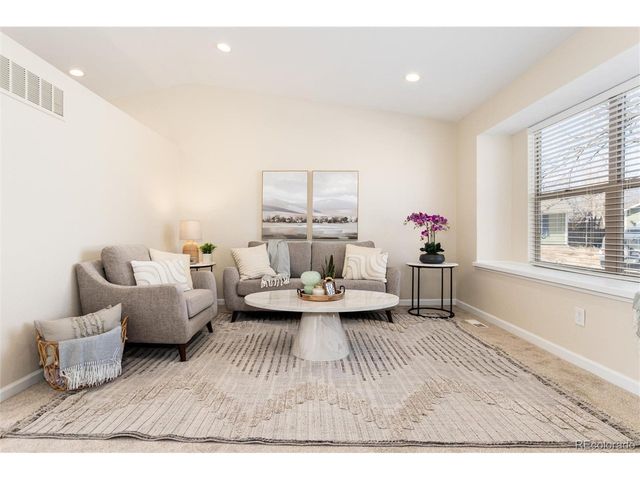 8596 W Teton Ave, Littleton, CO 80128