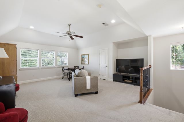 710 Knott Court, Euless, TX 76039