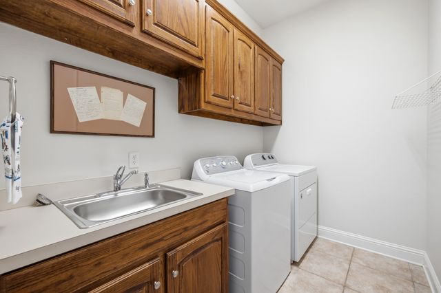 710 Knott Court, Euless, TX 76039
