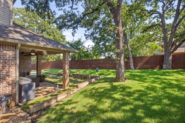 710 Knott Court, Euless, TX 76039