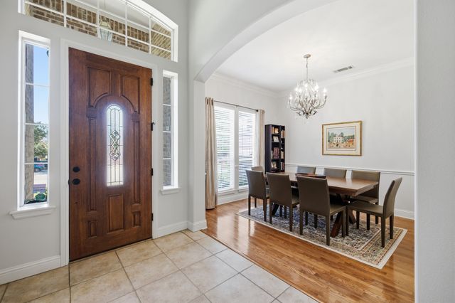 710 Knott Court, Euless, TX 76039
