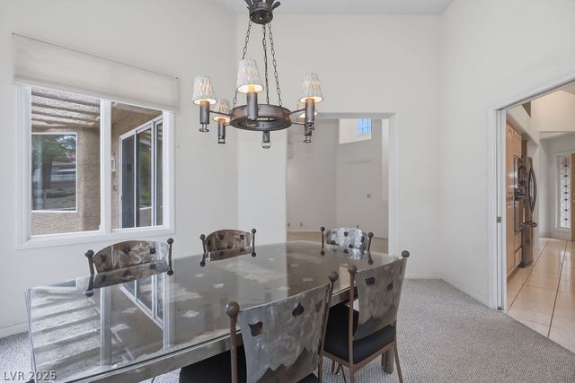 8236 Round Hills Circle, Las Vegas, NV 89113