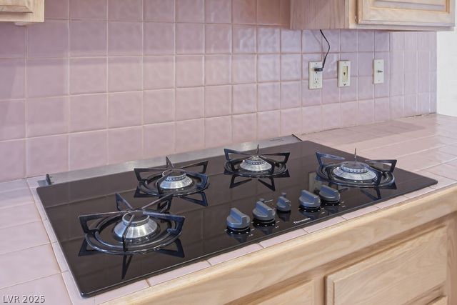 8236 Round Hills Circle, Las Vegas, NV 89113