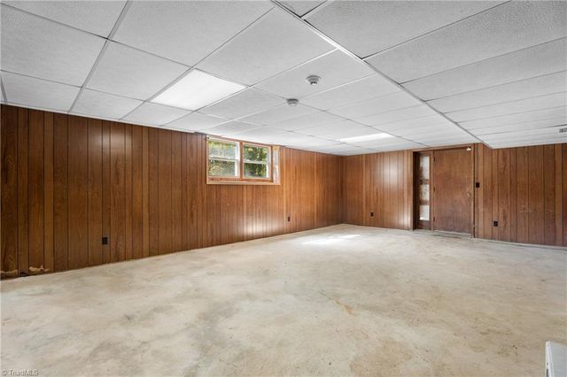 3245 Springside Drive, Clemmons, NC 27012